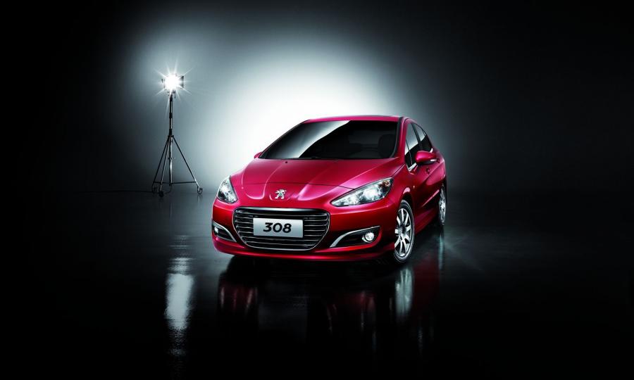  Peugeot 308 Sedan 2011 года  (CN) (фото 16 из 18)